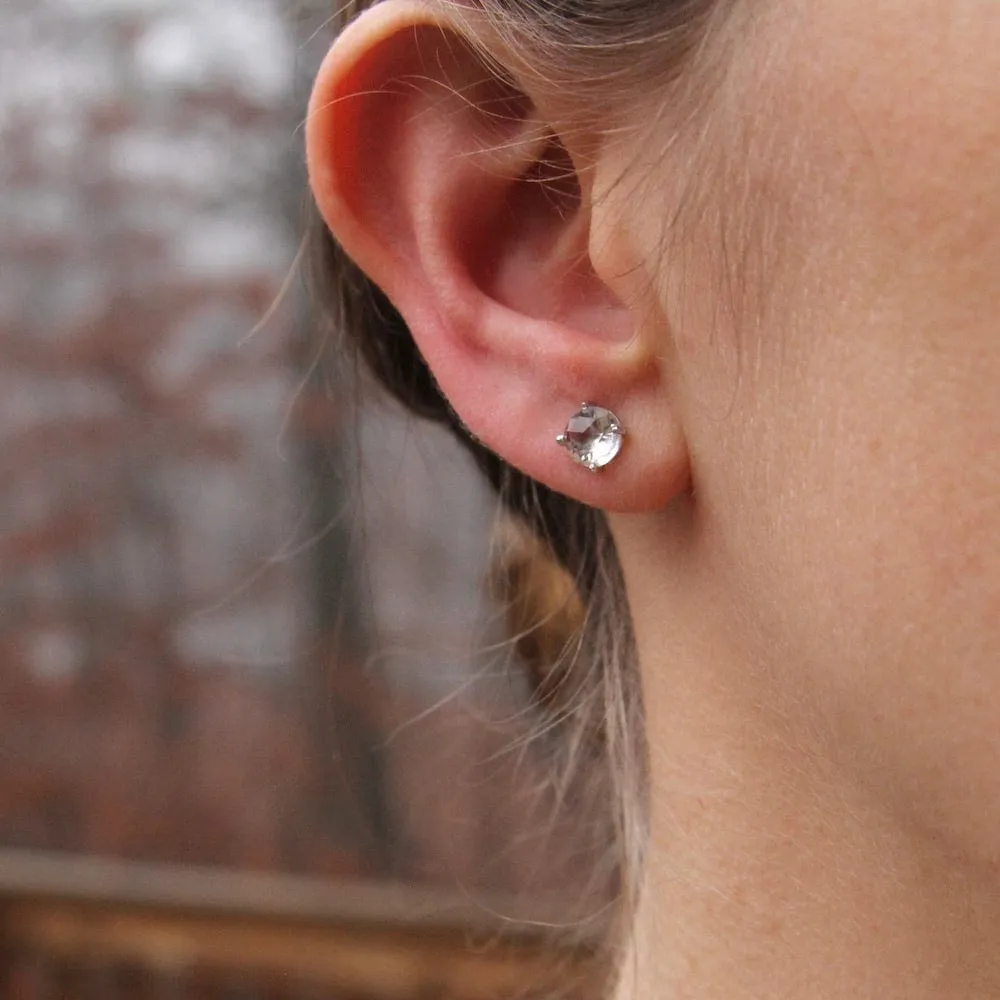 14K White Gold and White Topaz Earring