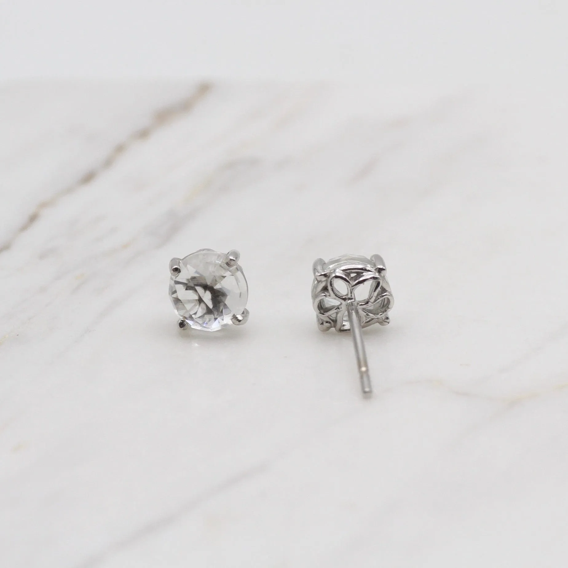 14K White Gold and White Topaz Earring