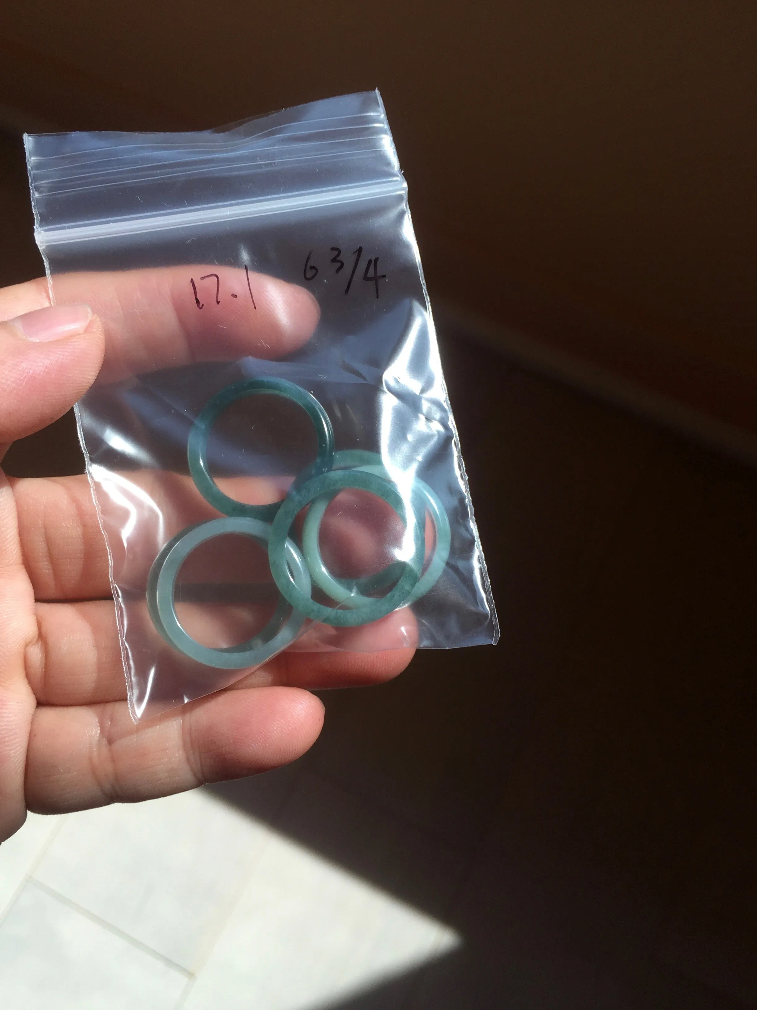 17.1mm 6 3/4 100% natural type A icy watery green/blue icy watery Guatemala jadeite jade band ring group BP80