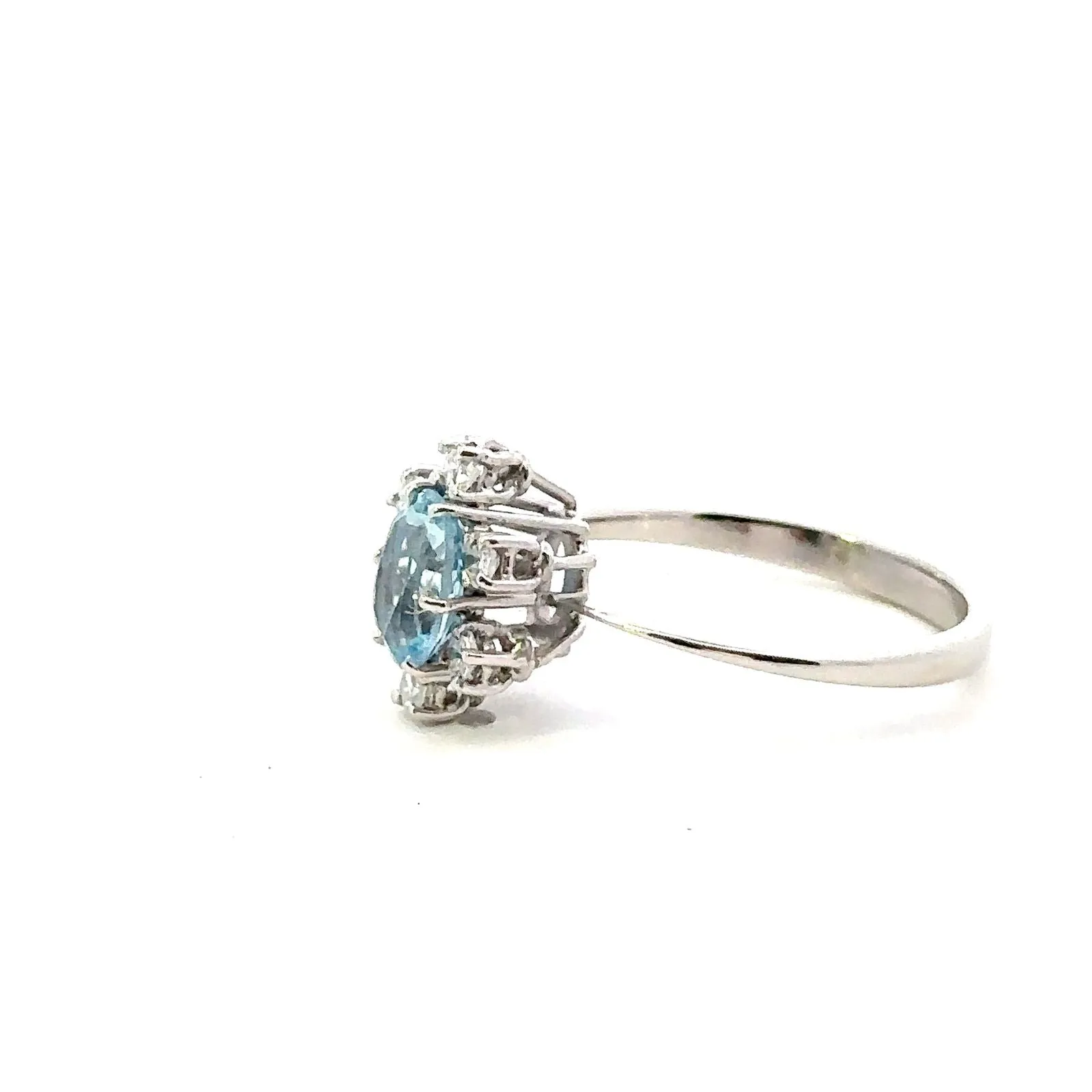 18ct White Gold Aquamarine & Diamond Cluster Ring.
