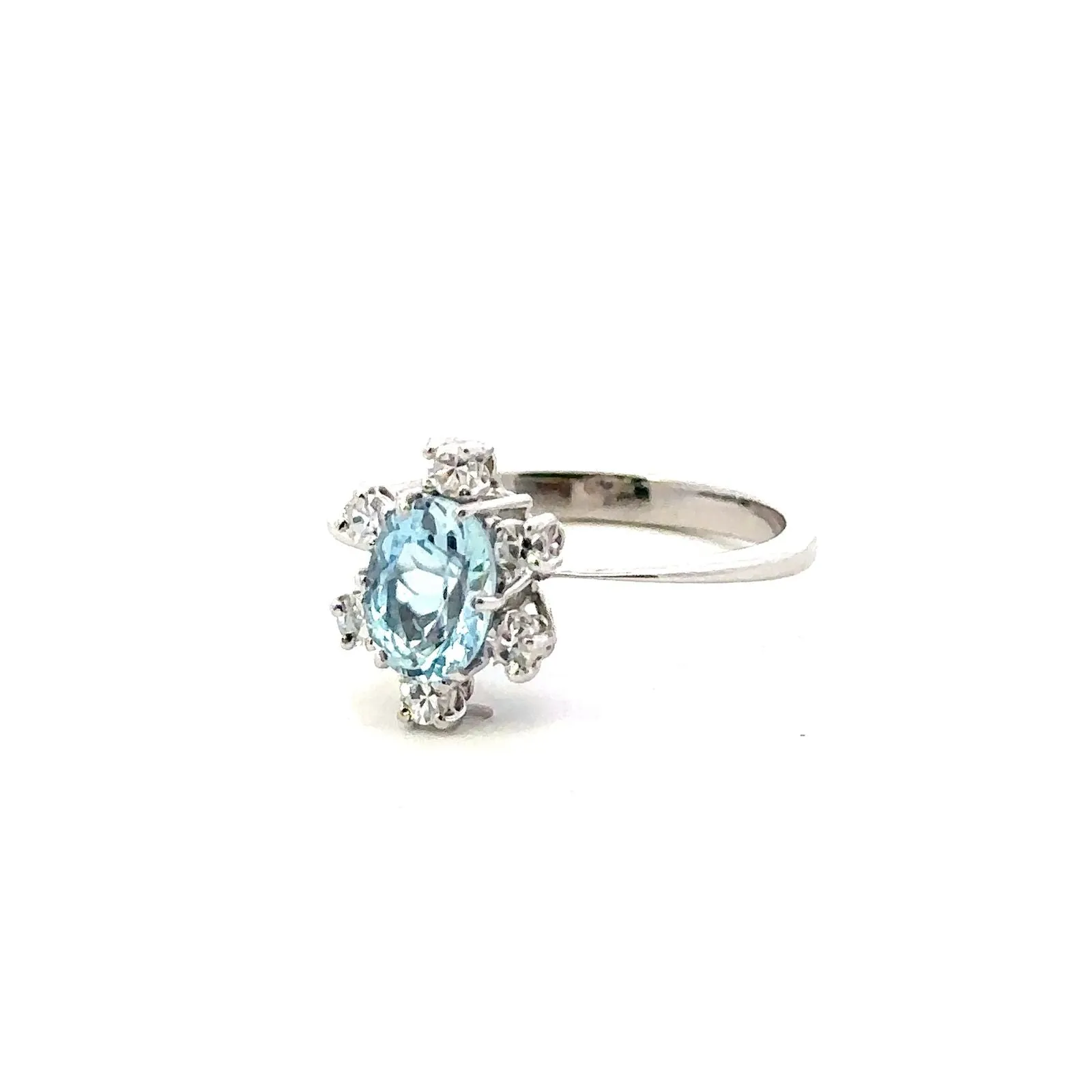 18ct White Gold Aquamarine & Diamond Cluster Ring.