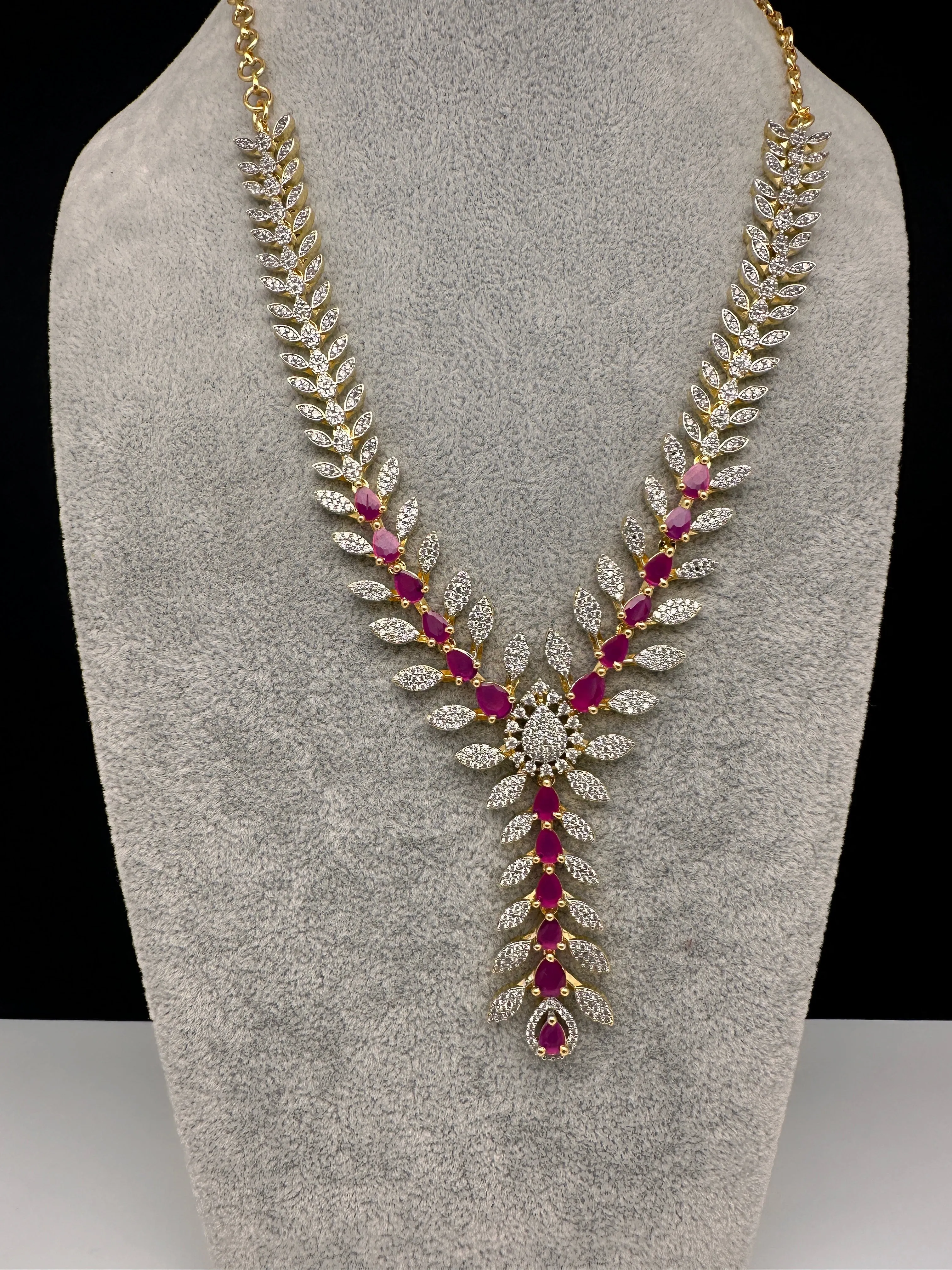 AD Color Stone Dainty Short Necklace