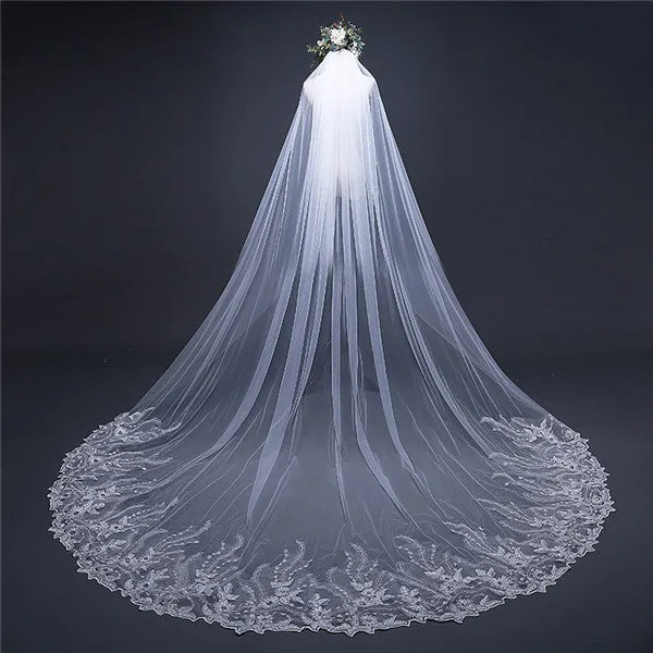 Brilliant Sequined White Wedding Veil Tulle Appliqued Veil WV003