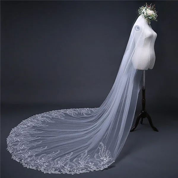 Brilliant Sequined White Wedding Veil Tulle Appliqued Veil WV003