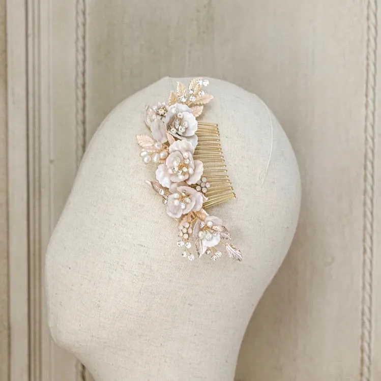 C108. blush pink flower hair comb, bridal hair comb