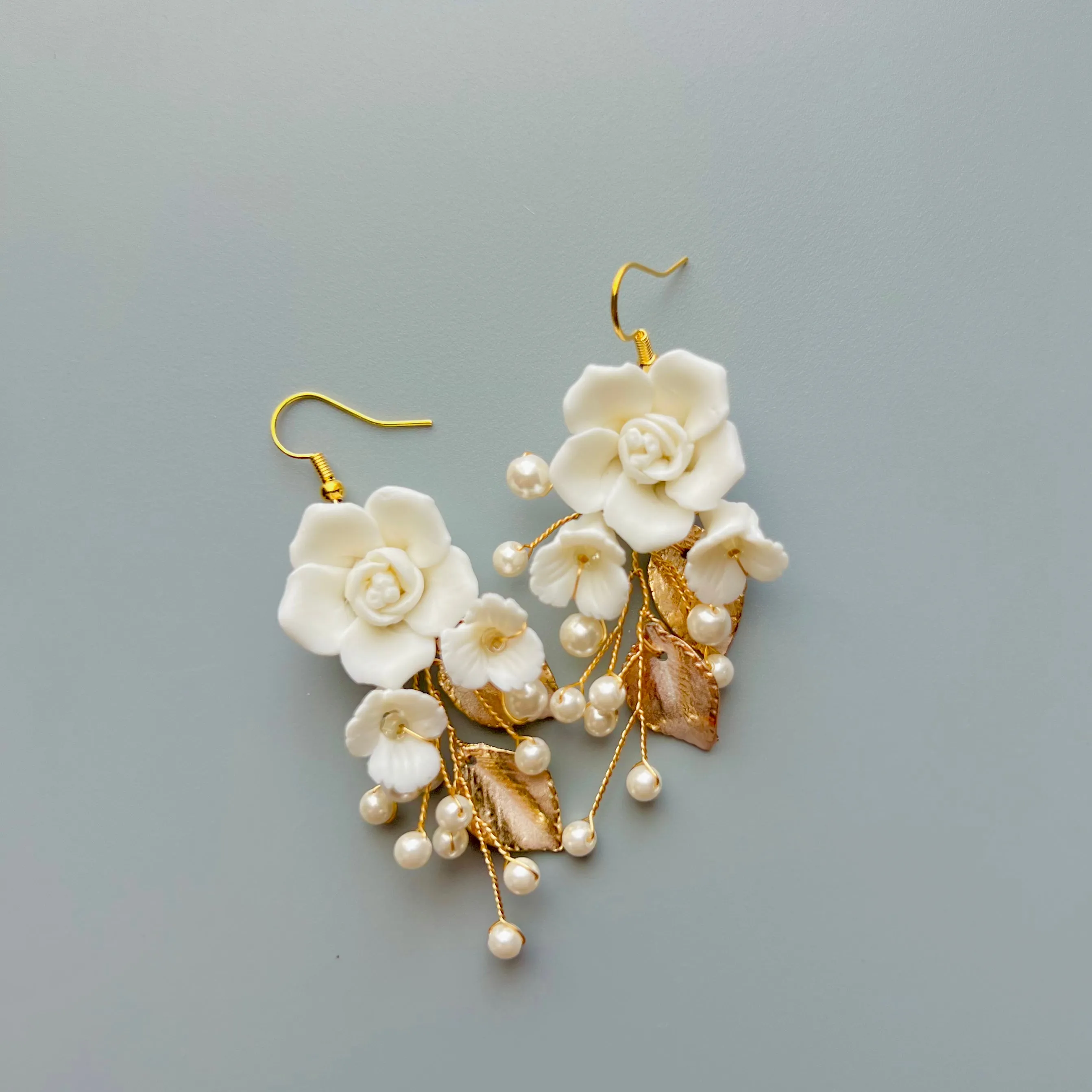 C189.  bridal hair comb and earrings set