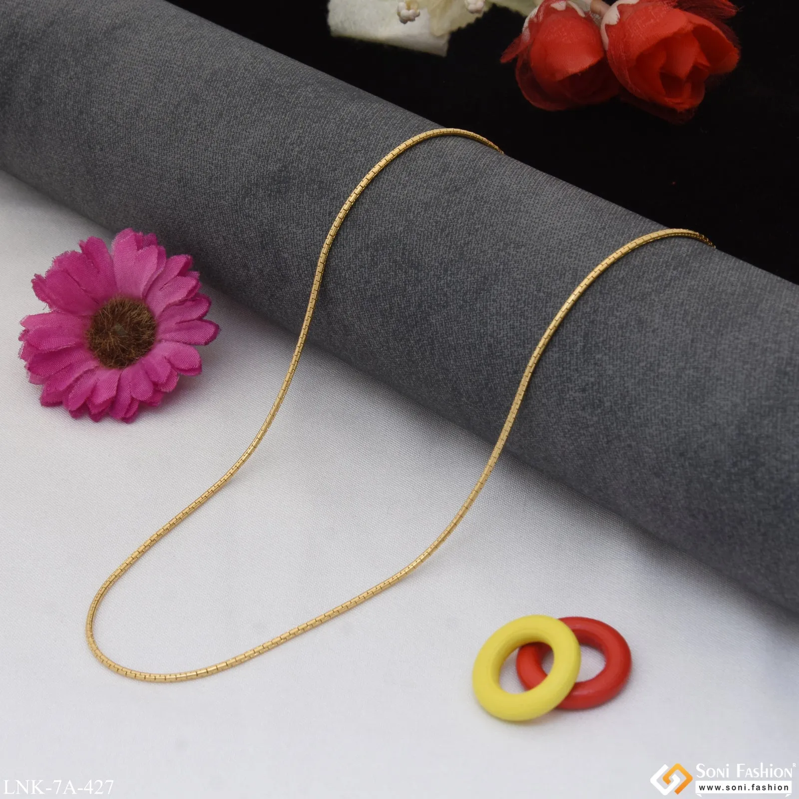 Charming Design Stunning Design Gold Plated Chain for Ladies - Style A427