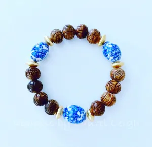 Chinoiserie Brown Carved Horn Bracelet