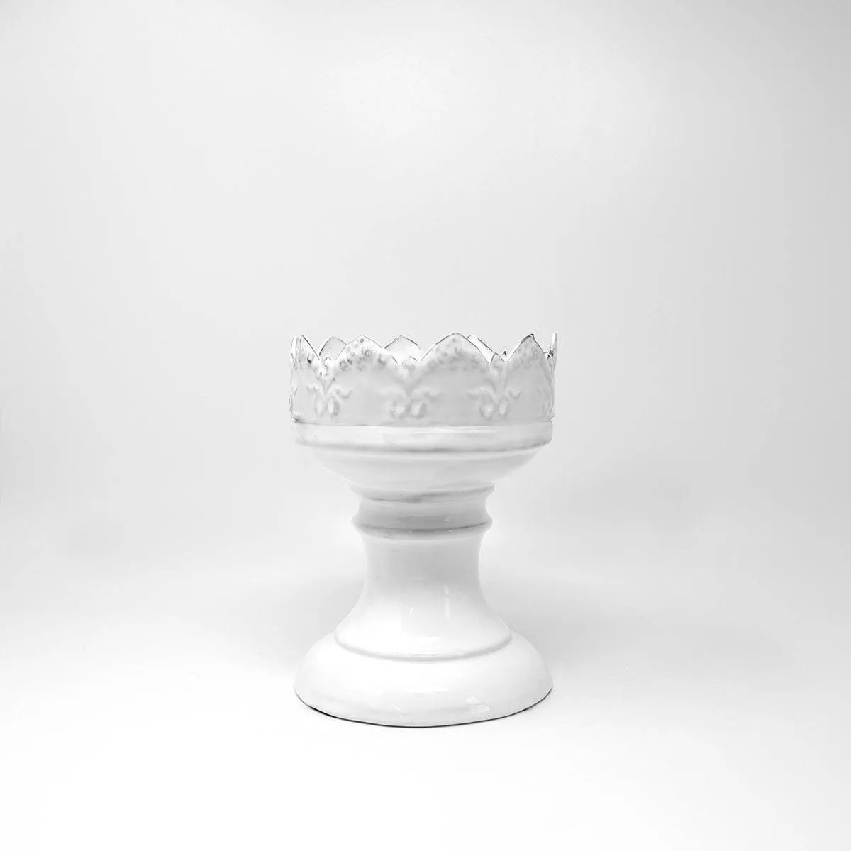 Couronne candle holder on foot