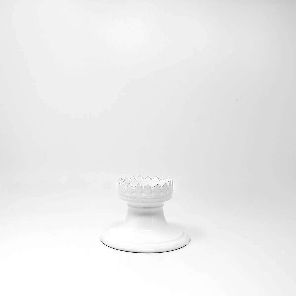 Couronne candle holder on foot