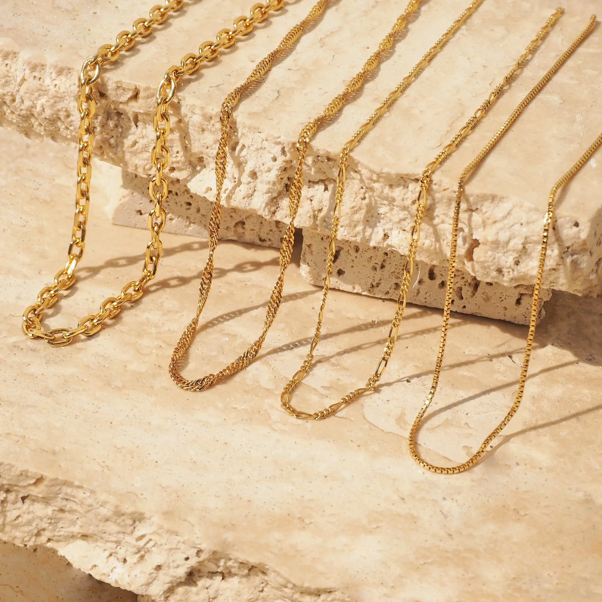 Dainty Figaro Chain Choker