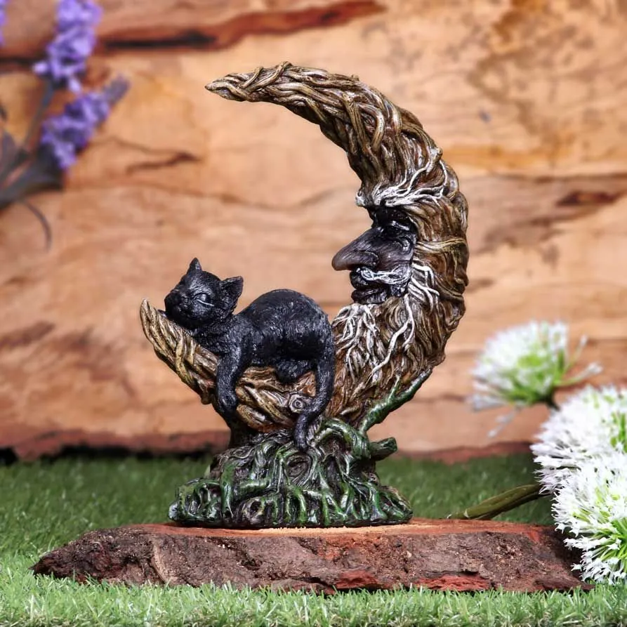 Familiar Slumber Statue 21.2cm