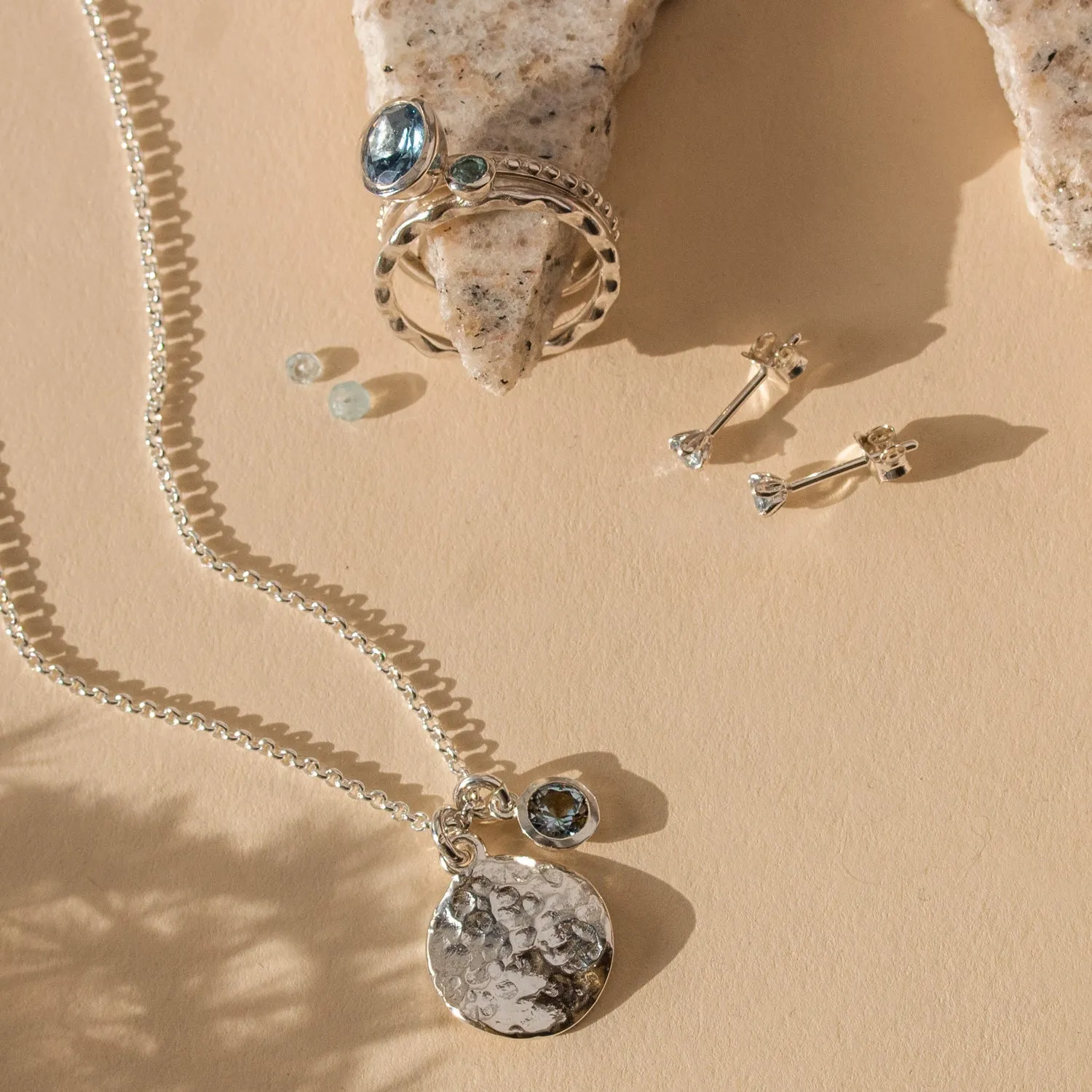 Hammered Disc & 5mm Aquamarine Array Pendant