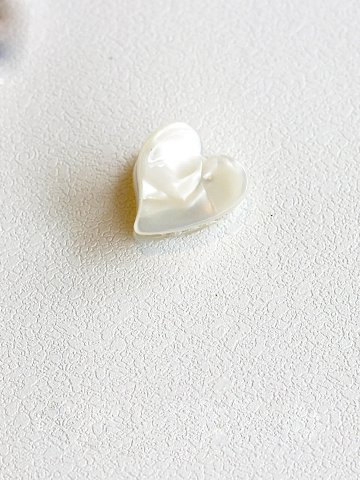 Heart-Shaped Symphony Bangs Chirp Broken Hairpin