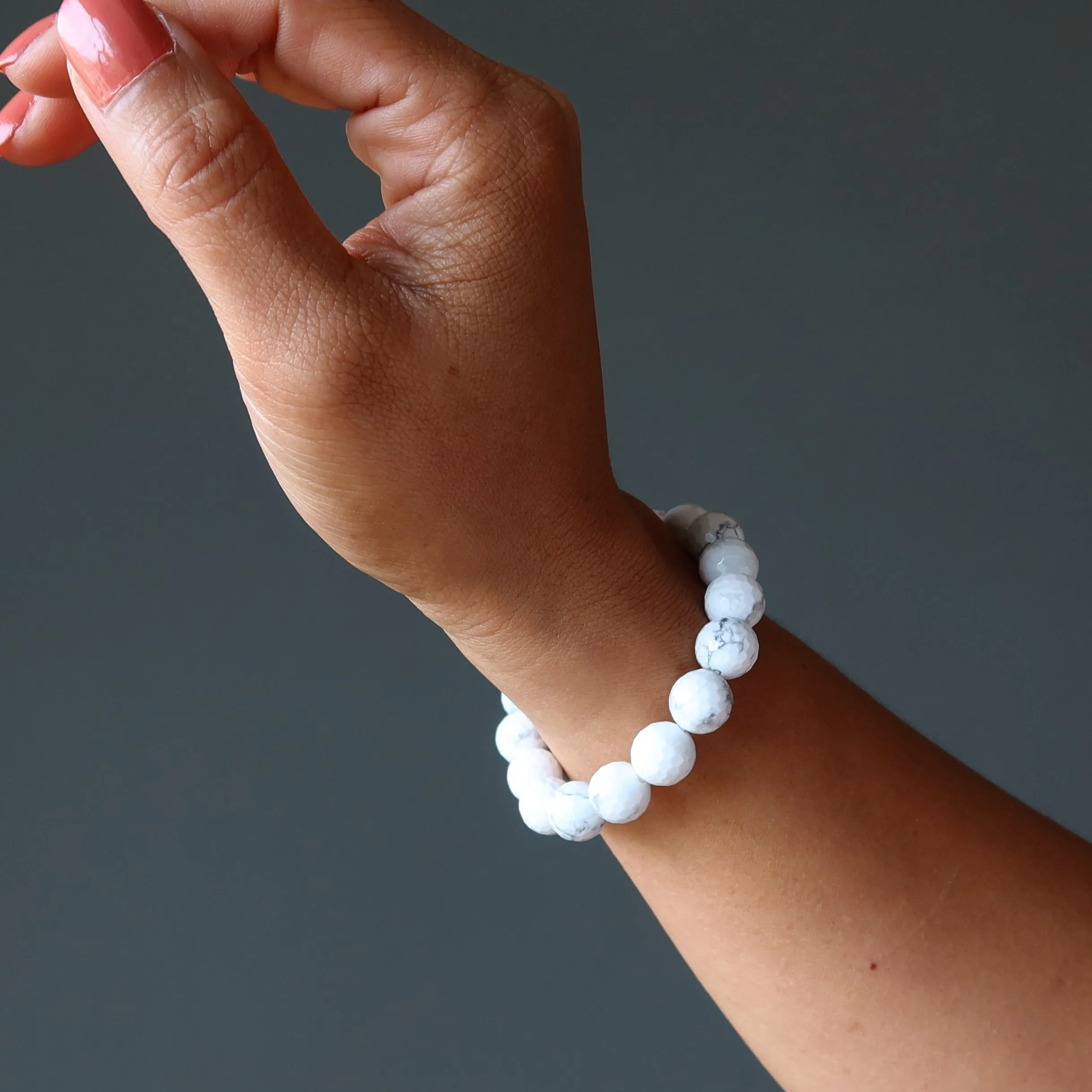 Howlite Bracelet Multi-Faceted Evolution White Gemstone