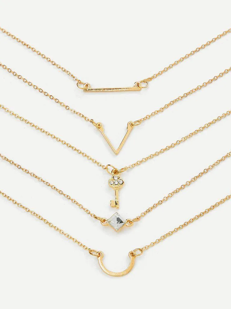 Letter V & Key Design Link Bracelet Set