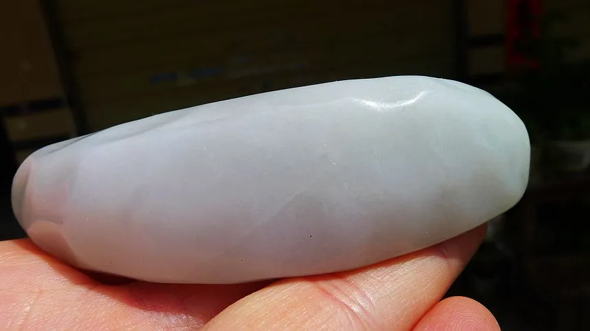 Natural Jade Rough Jadeite Raw (101g,8.8X2.8X2.3cm)