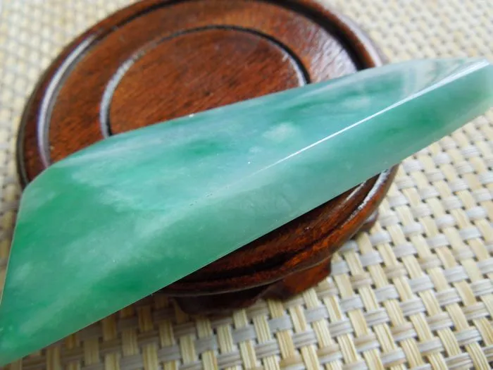 Natural Jade Rough Jadeite Raw (128g, 90X38X12mm & 68X38X9mm)