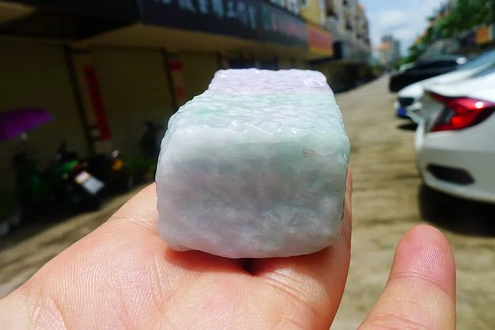 Natural Jade Rough Jadeite Raw (192g,7.4X3.7X2.3cm)