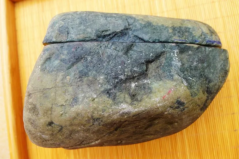 Natural Jade Rough Jadeite Raw 2.3kg
