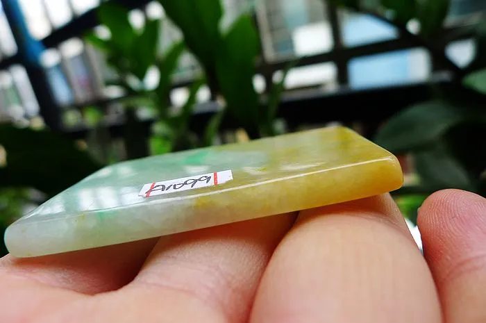 Natural Jade Rough Jadeite Raw (26g,5.2X3.3X0.55cm)
