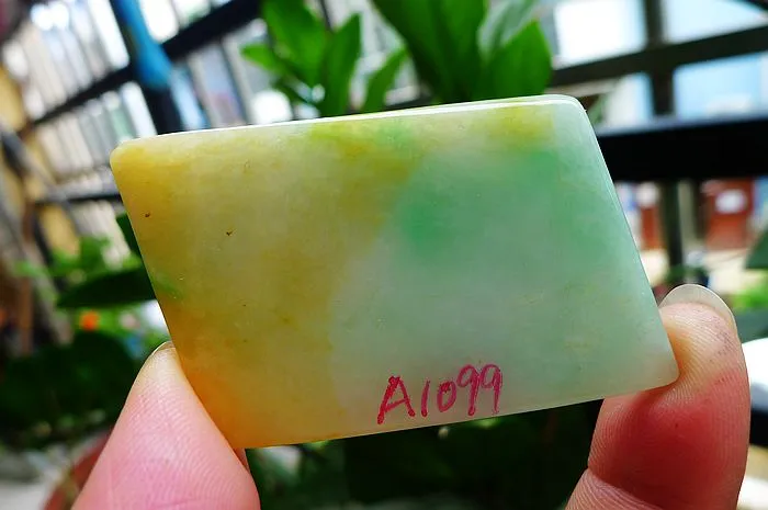 Natural Jade Rough Jadeite Raw (26g,5.2X3.3X0.55cm)