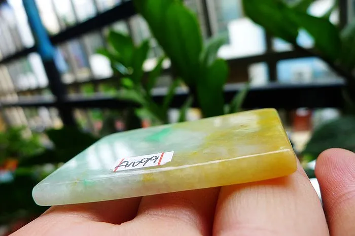 Natural Jade Rough Jadeite Raw (26g,5.2X3.3X0.55cm)