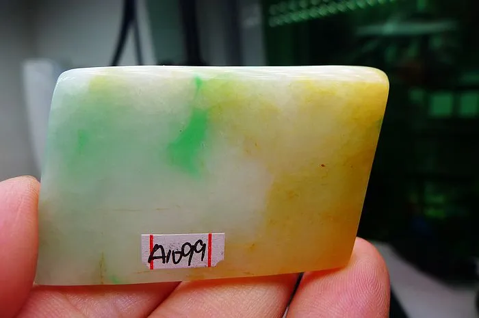Natural Jade Rough Jadeite Raw (26g,5.2X3.3X0.55cm)