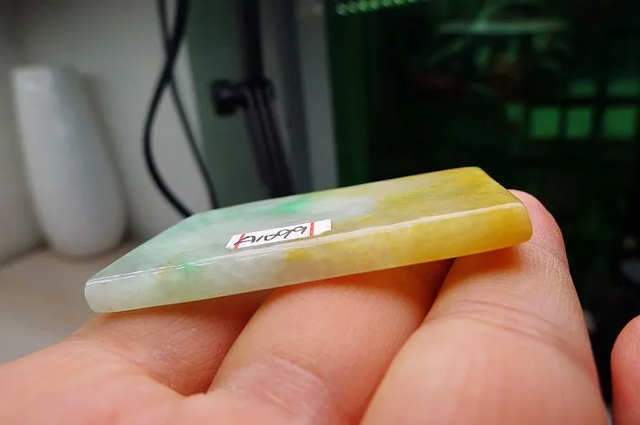 Natural Jade Rough Jadeite Raw (26g,5.2X3.3X0.55cm)
