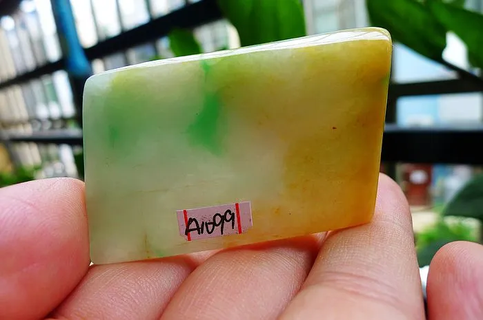 Natural Jade Rough Jadeite Raw (26g,5.2X3.3X0.55cm)