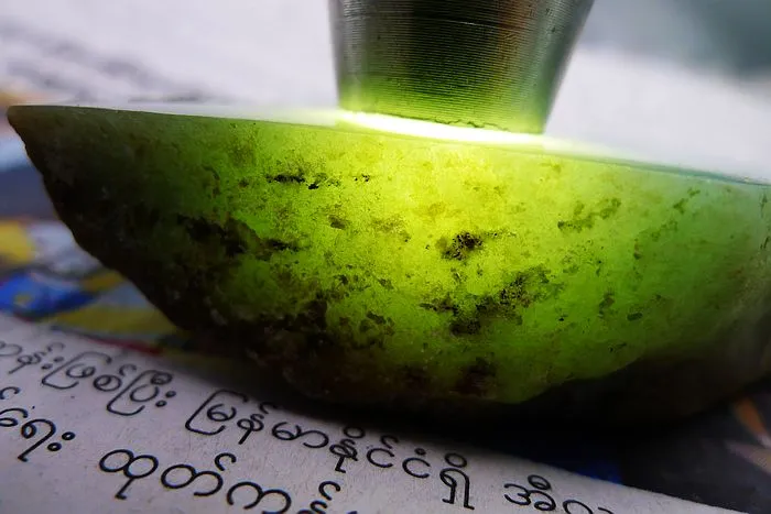 Natural Jade Rough Jadeite Raw 284g