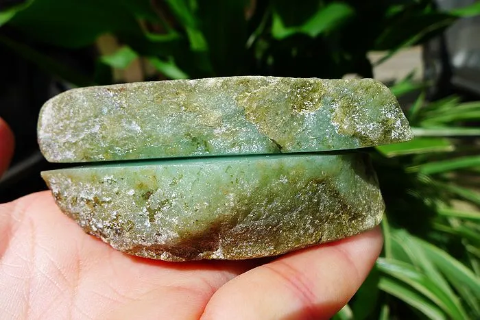 Natural Jade Rough Jadeite Raw 284g