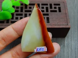 Natural Jade Rough Jadeite Raw (31g, 50X30X10mm)