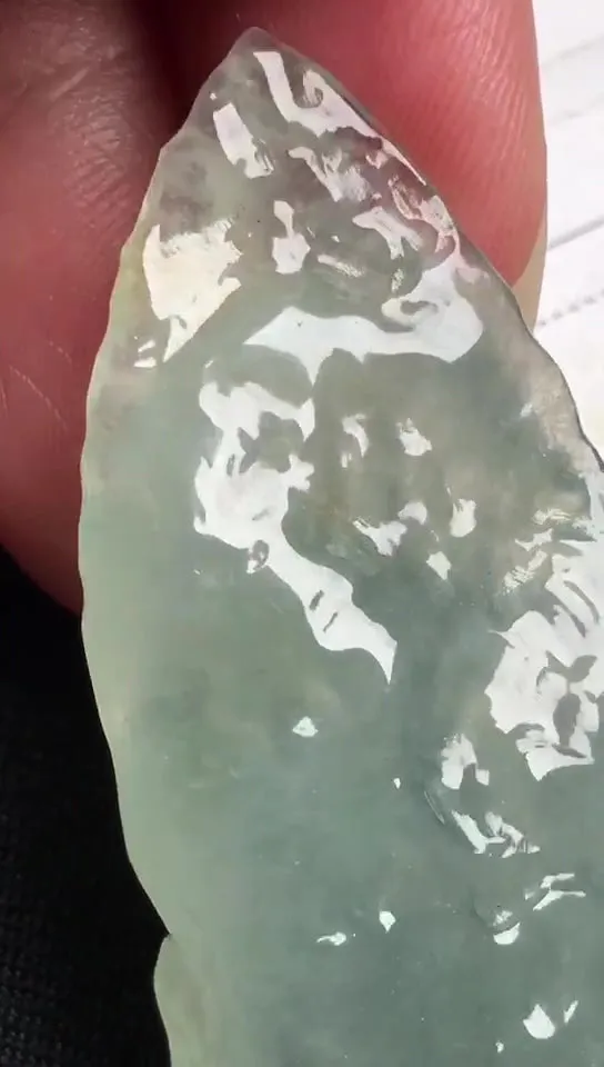 Natural Jade Rough Jadeite Raw (32g,67X26X10mm)-A6195