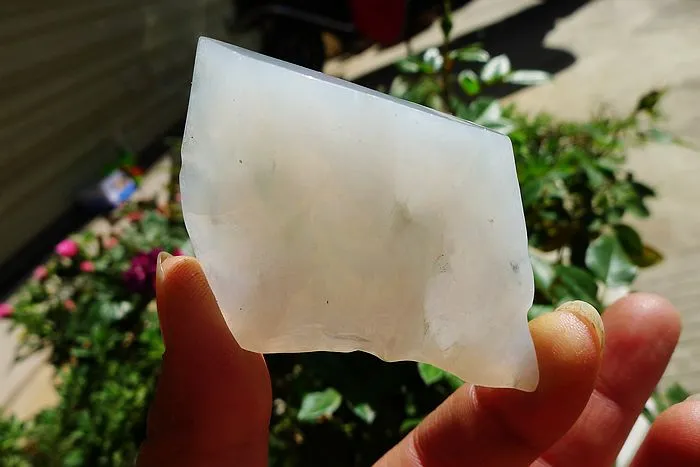 Natural Jade Rough Jadeite Raw (44g,5.2X3.8X1cm)