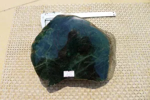 Natural Jade Rough Jadeite Raw (4.9kg,20X15.5X9cm)