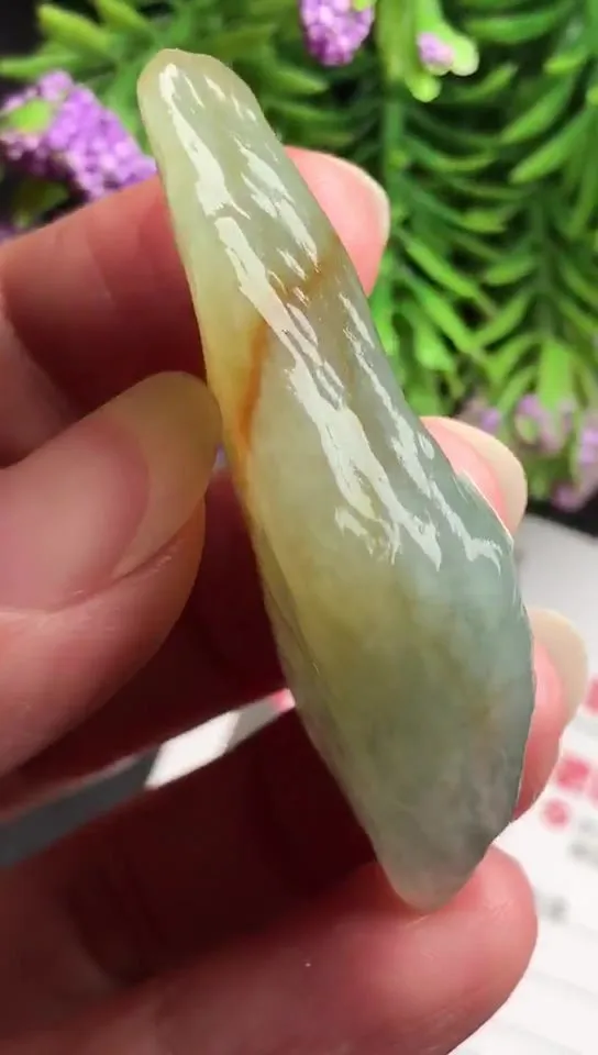 Natural Jade Rough Jadeite Raw (5.0x2.4X1.2cm)-S3259