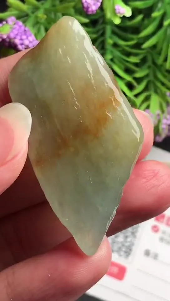 Natural Jade Rough Jadeite Raw (5.0x2.4X1.2cm)-S3259