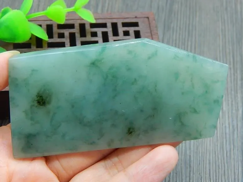 Natural Jade Rough Jadeite Raw (51g, 87X42X6mm)