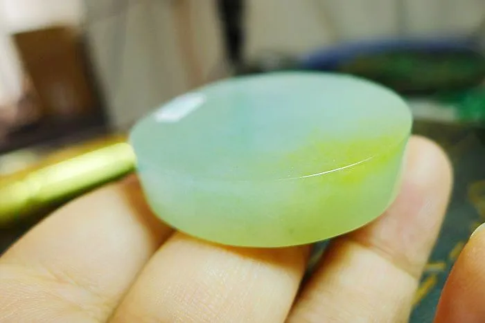 Natural Jade Rough Jadeite Raw (54g,4.5X4.5X0.95cm)