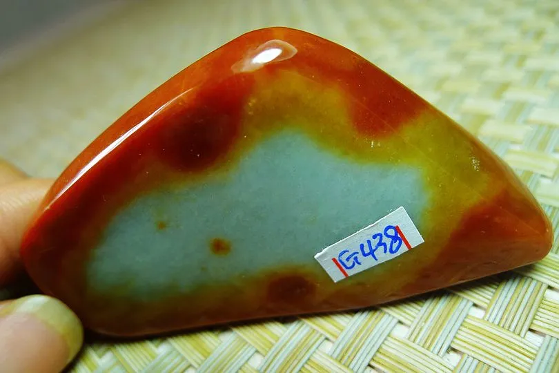 Natural Jade Rough Jadeite Raw (64.5g,6.5X3.4X1.25cm)