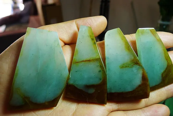 Natural Jade Rough Jadeite Raw 75g