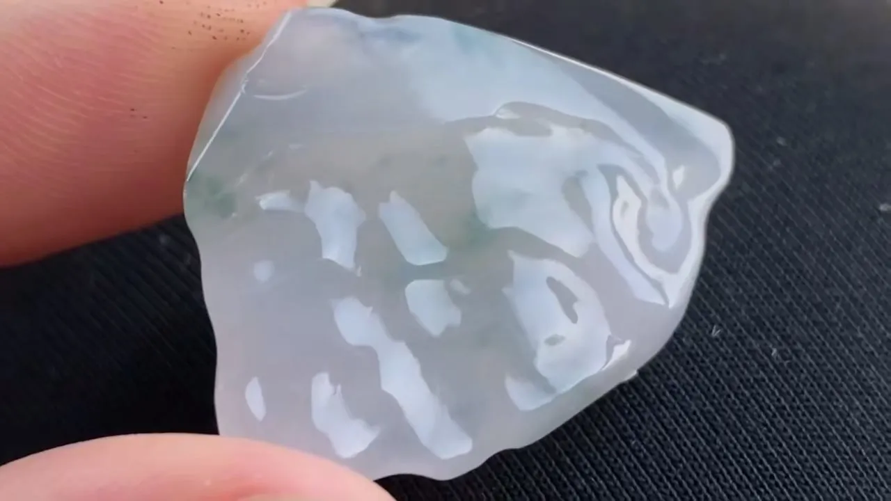 Natural Jade Rough Jadeite Raw (8.4g,29X25X7.6mm)-A5694