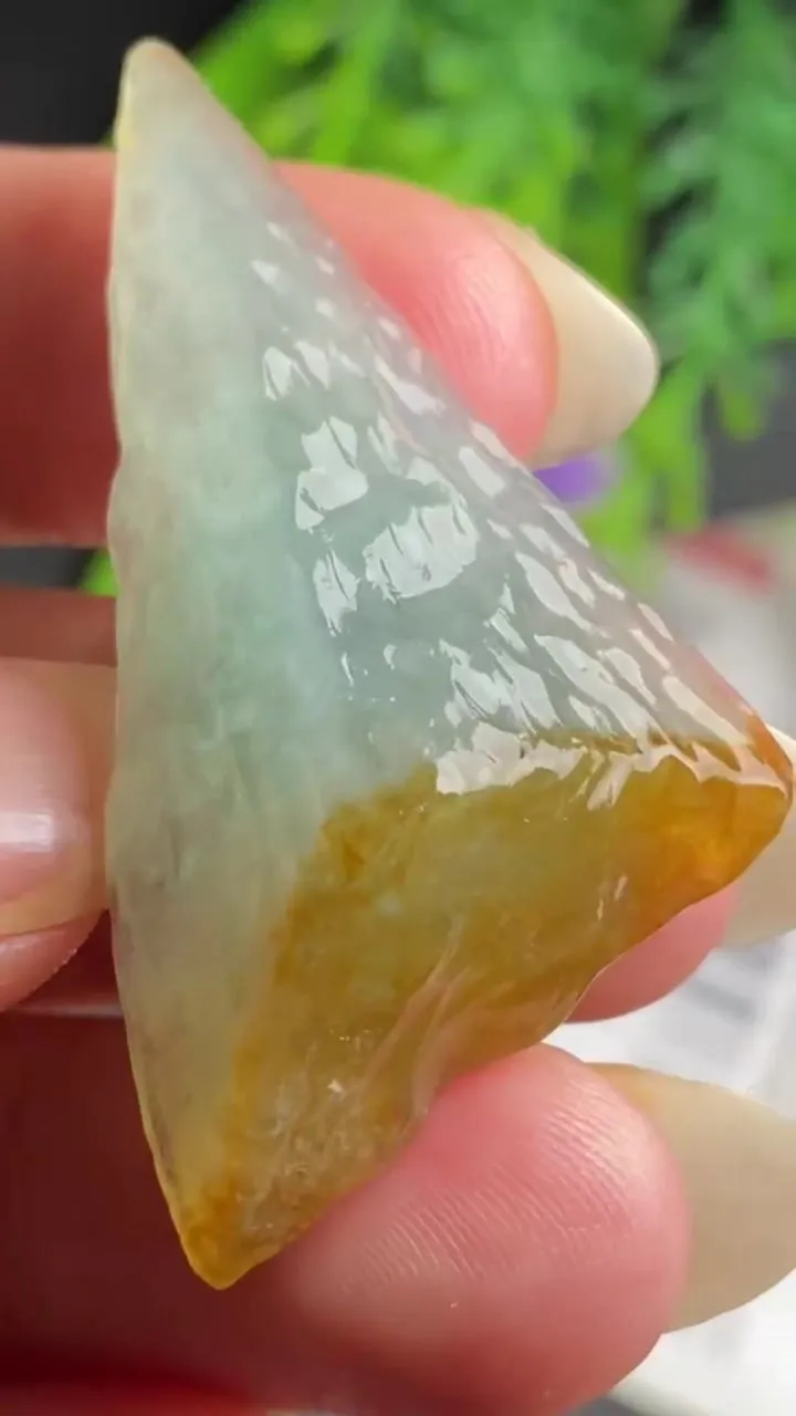 Natural Jade Rough Jadeite Raw (9g,38X24X9.8mm)-A5157