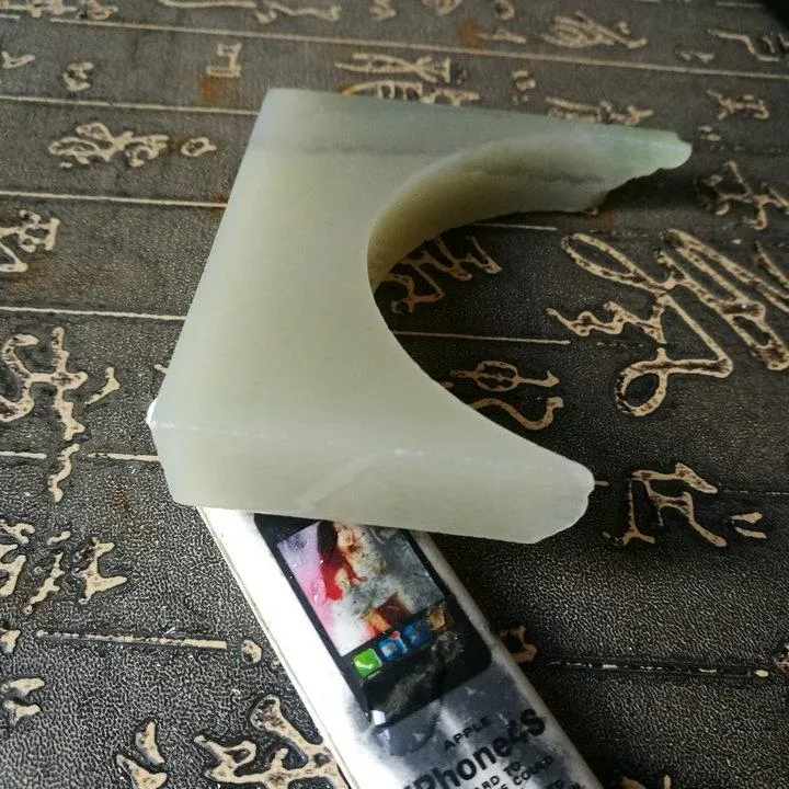 Natural Kunlun Jade Rough Nephrite Raw (108g, 8X2X1.4cm)