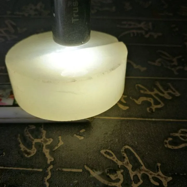 Natural Kunlun Jade Rough Nephrite Raw (119g, 5.4X1.8cm)