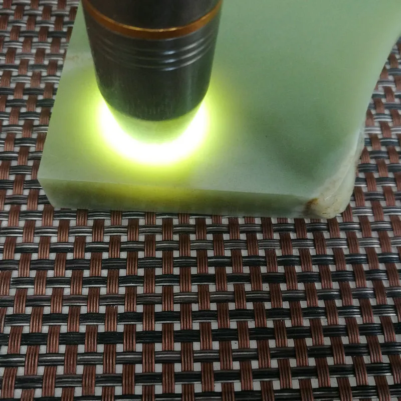 Natural Kunlun Jade Rough Nephrite Raw (11X7.5X1.5cm)