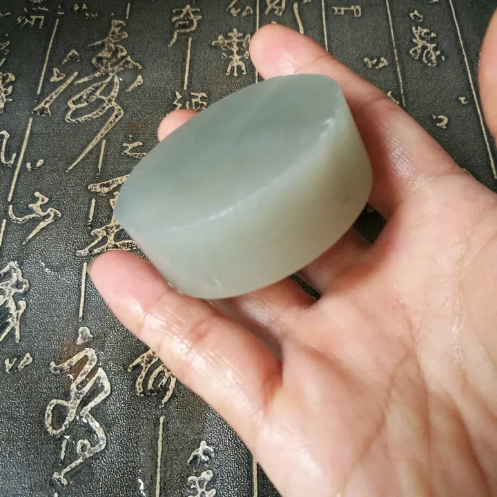 Natural Kunlun Jade Rough Nephrite Raw (120g, 5.3X5.3X1.9cm)
