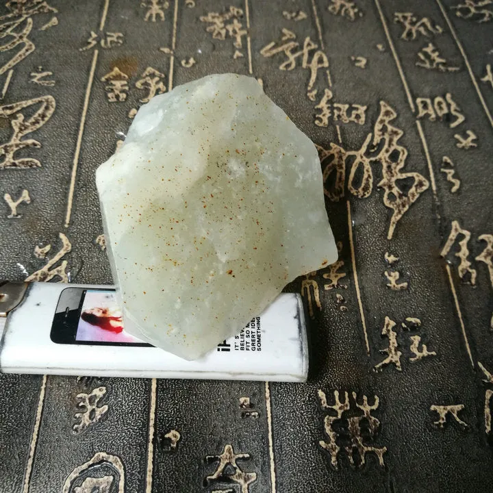 Natural Kunlun Jade Rough Nephrite Raw (129g, 8X3.5cm)