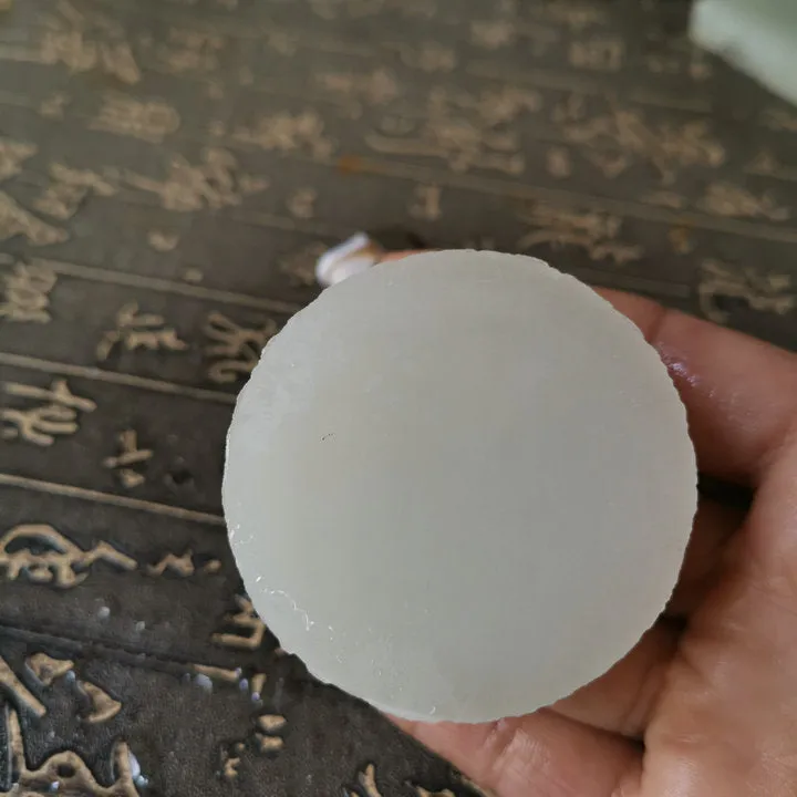 Natural Kunlun Jade Rough Nephrite Raw (130g, 5.4X5.4X1.8cm)